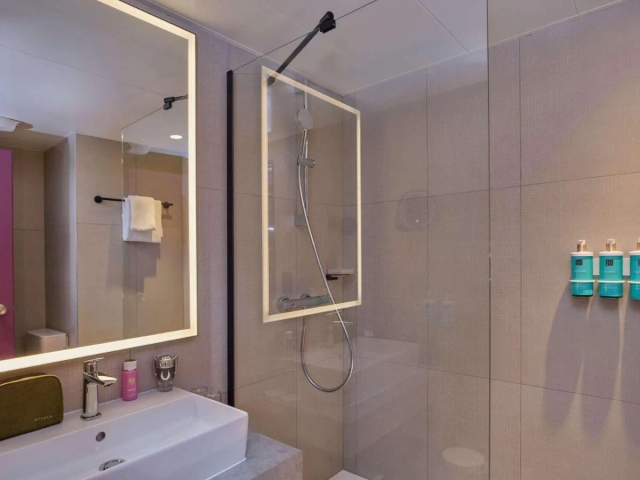 Novotel Zurich Airport Me-3