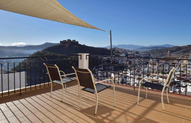 Vista Castillo Apartments-3