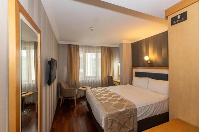 crestium hotel prave-2
