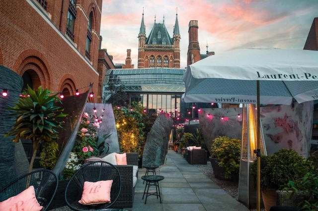St. Pancras Renaissance Hotel London-2