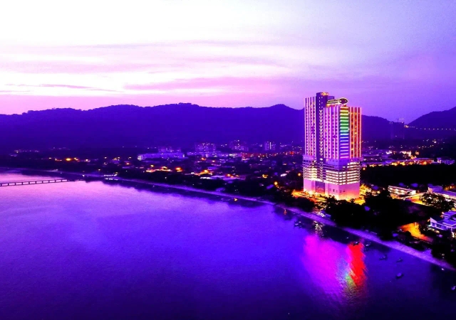 Lexis Suites Penang hotel-3