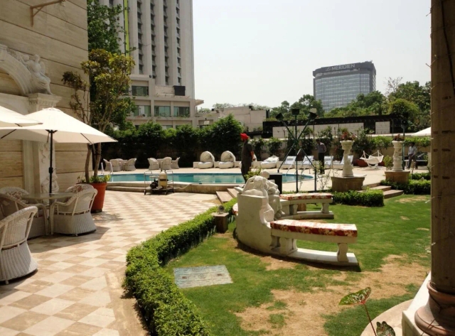 The Royal Plaza Delhi hotel-2