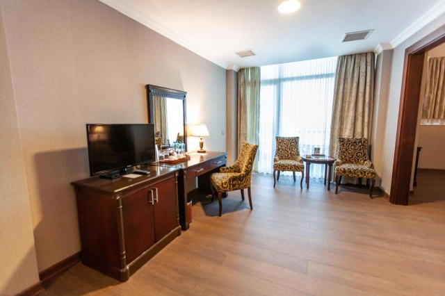 Ramada by Wyndham-2