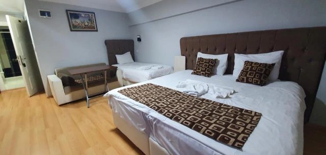 Black Bird Suite Hotel-2