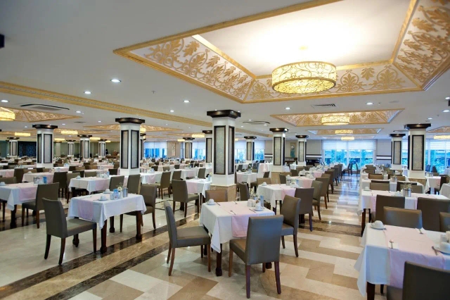 Crystal Tat Beach Golf Resort hotel-3