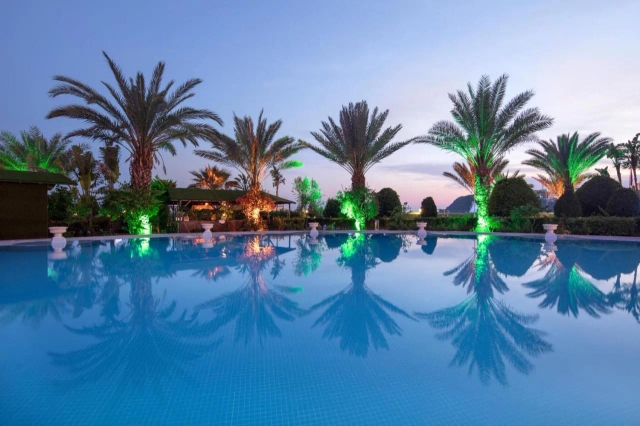 Granada Luxury Okurcalar-2