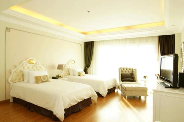 LK Miracle Suite - SHA Extra Plus-2