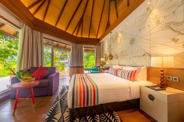 Mercure Maldives Kooddoo Resort Hotel-2