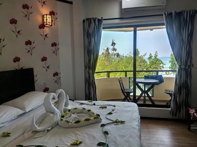 Crown Beach Villas-2
