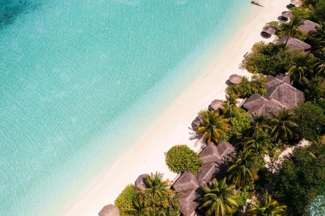Veligandu Island Resort & Spa-2