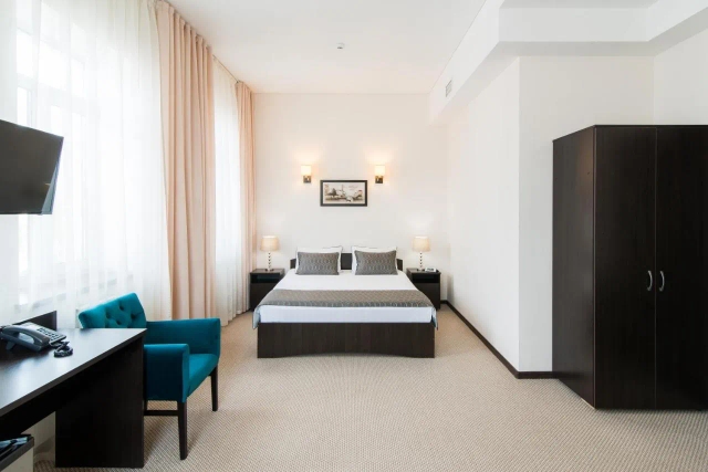 Maksim Gorkiy Hotel-3