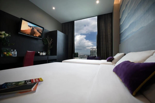 V Hotel Lavender-2