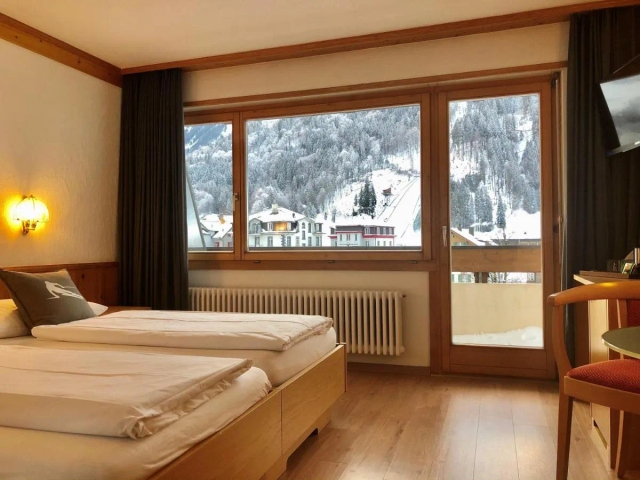 Hotel Crystal-2