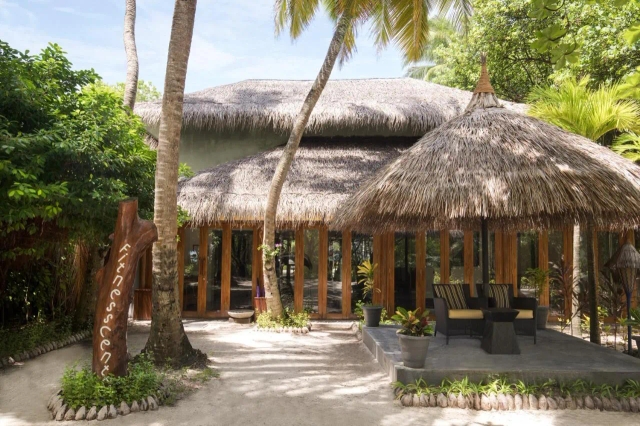 Taj Coral Reef Resort & Spa Maldives-2