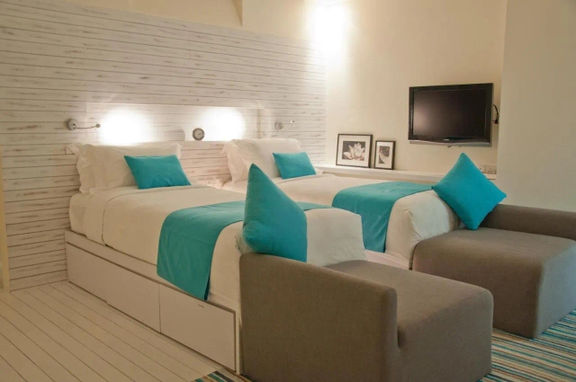 Holiday Inn Resort Kandooma Maldives - Kids Stay & Eat Free and DIVE FREE for Certified Divers for a minimum 3 nights stay-2