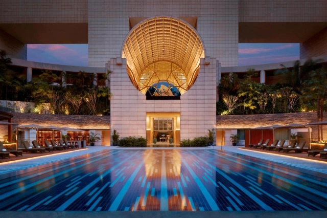 Ritz Carlton Millenia hotel-2