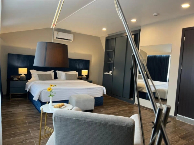 Hotel Aisi-2