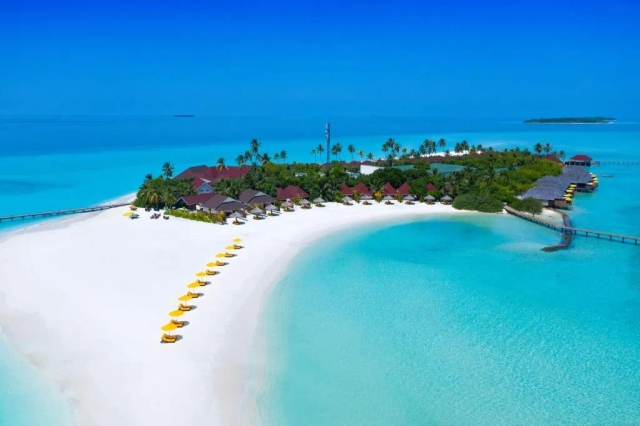 Dhigufaru Island Resort-2