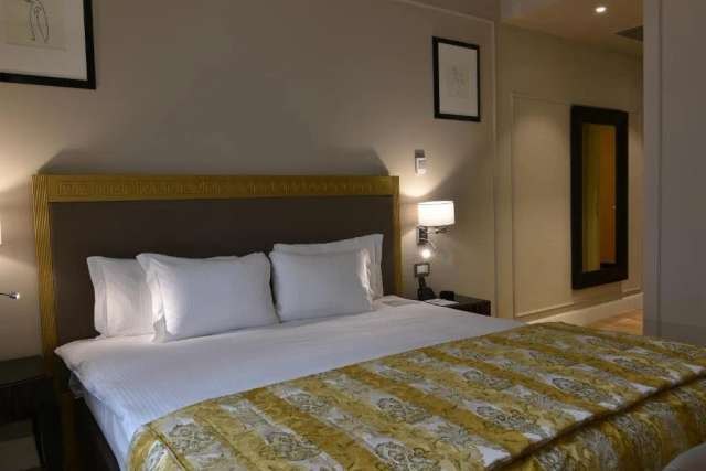 Grand Hotel Yerevan-4