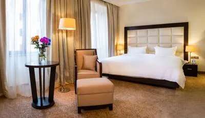 Paris Hotel Yerevan-4