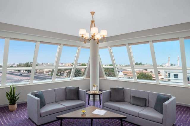 Leva Hotel and Suites, Opposite Downtown-4