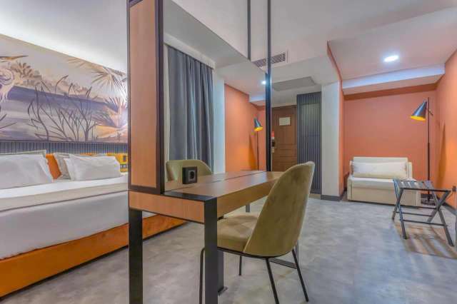 Best Western Plus Khan Hotel-3