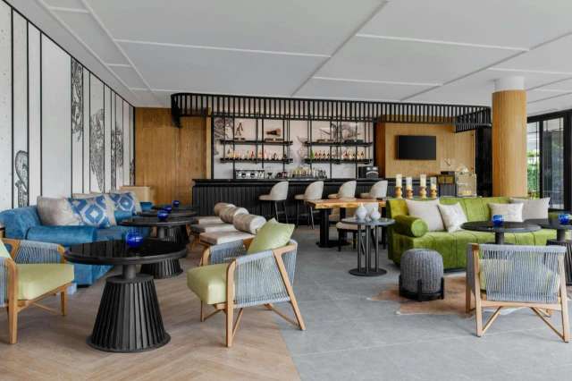Courtyard by Marriott Phuket Town-4