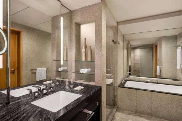 Shangri-La Hotel, Dubai-3
