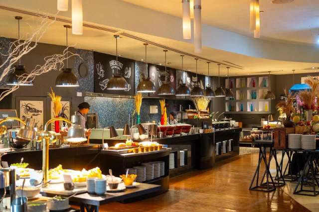 Hilton Bangkok Grande Asoke-4