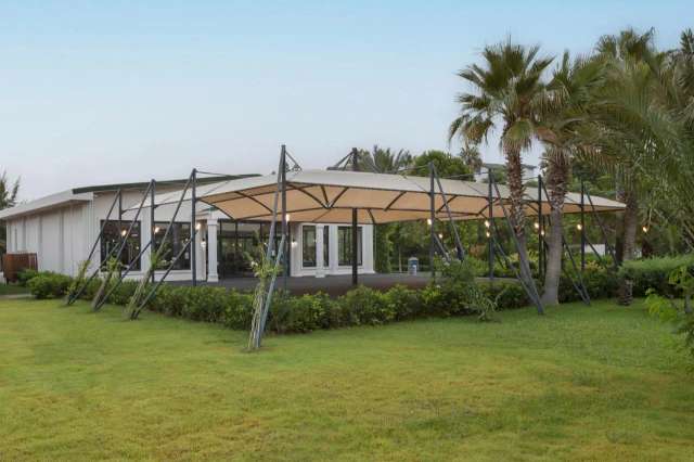 Dobedan World Palace Hotel-3