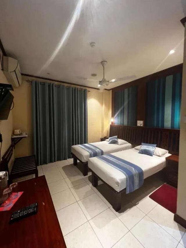 Colombo City Hotels (Pvt) Ltd-4
