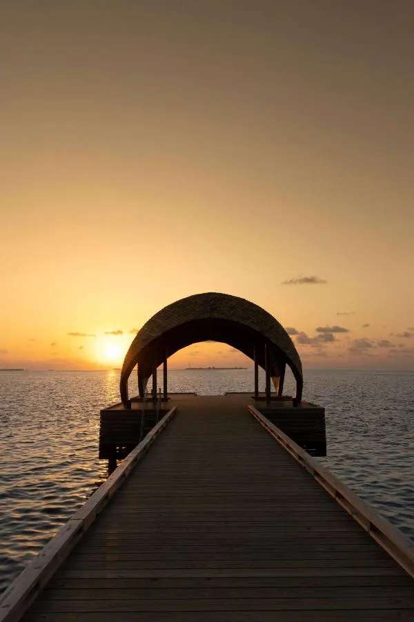 Outrigger Maldives Maafushivaru Resort-3