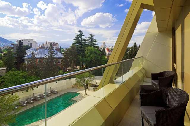 Sheraton Grand Tbilisi Metechi Palace-4