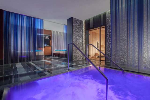 Hotel Royal Savoy Lausanne-3