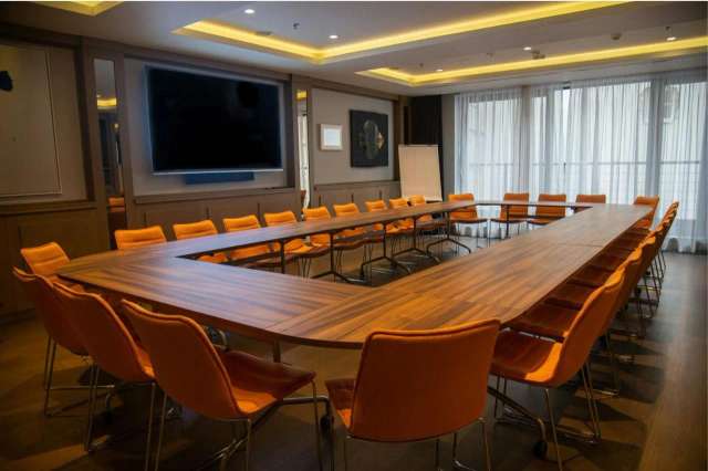 Courtyard by Marriott Belgrade City Center-3