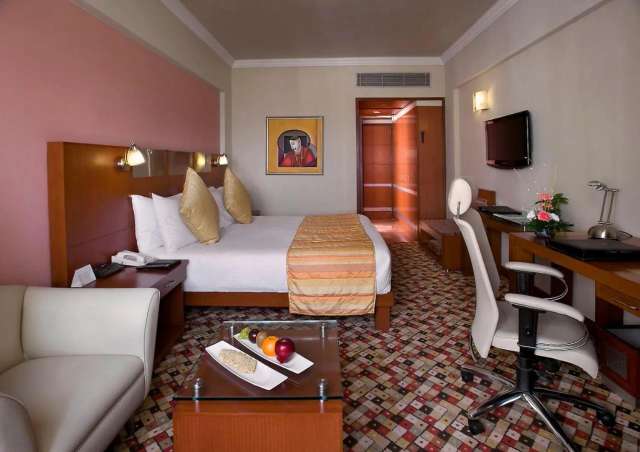 The Suryaa New Delhi hotel-4