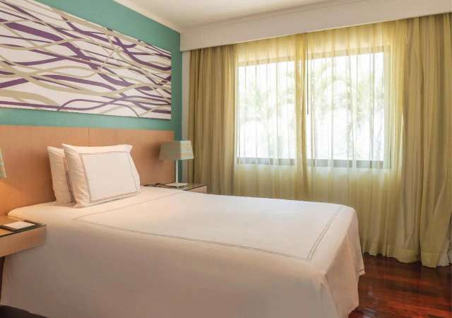 Radisson Resort & Suites Phuket-3