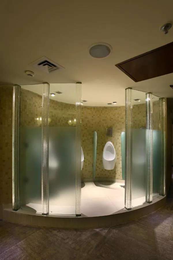 Mahagun Sarovar Portico Suites-4