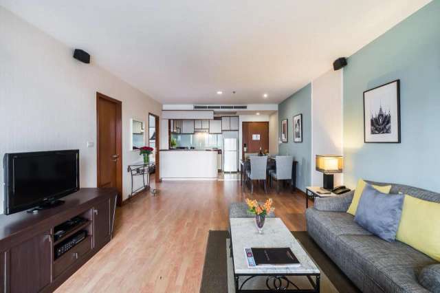 Evergreen Place Siam by UHG-3