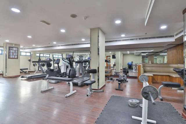Landmark Summit Hotel-4