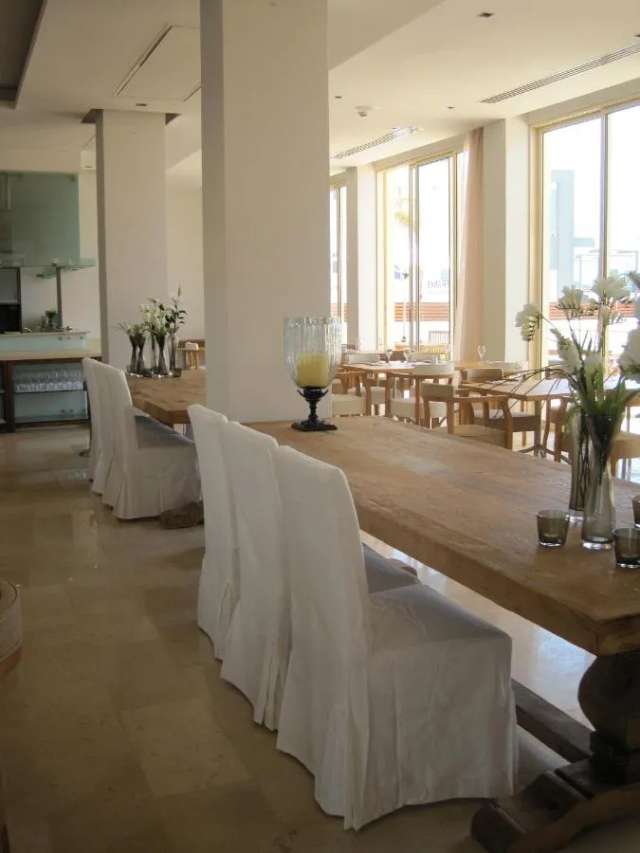 E-Hotel Larnaca Resort & Spa-3