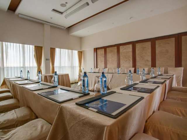 The Concord Hotel & Suites-3