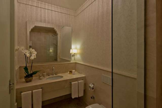 Vialand Palace Amusement Park hotel-4