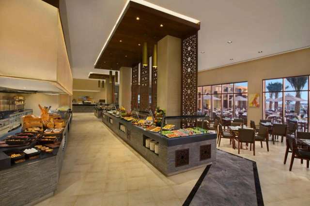 DoubleTree by Hilton Resort & Spa Marjan Island-3