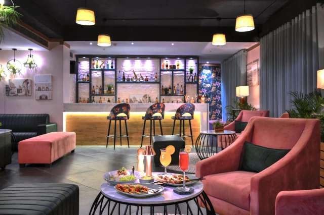 Hotel Royale Regent-4