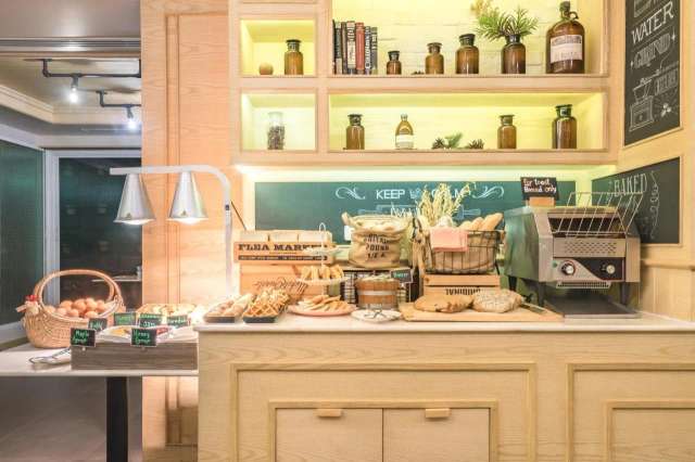 Citrus Sukhumvit 11 by Compass Hospitality hotel-4