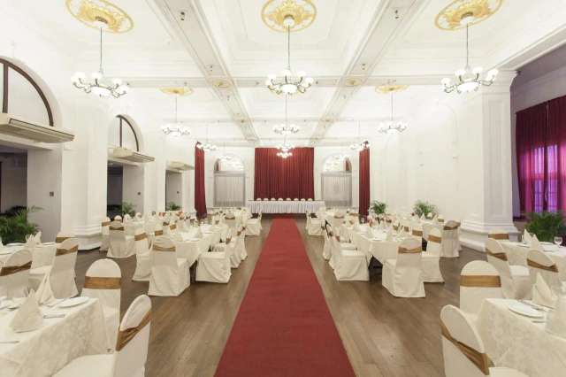 Queens Hotel Kandy-4