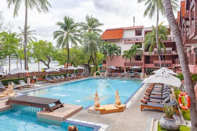 Seaview Patong Hotel-3