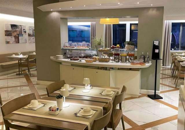 Best Western Hotel City-4