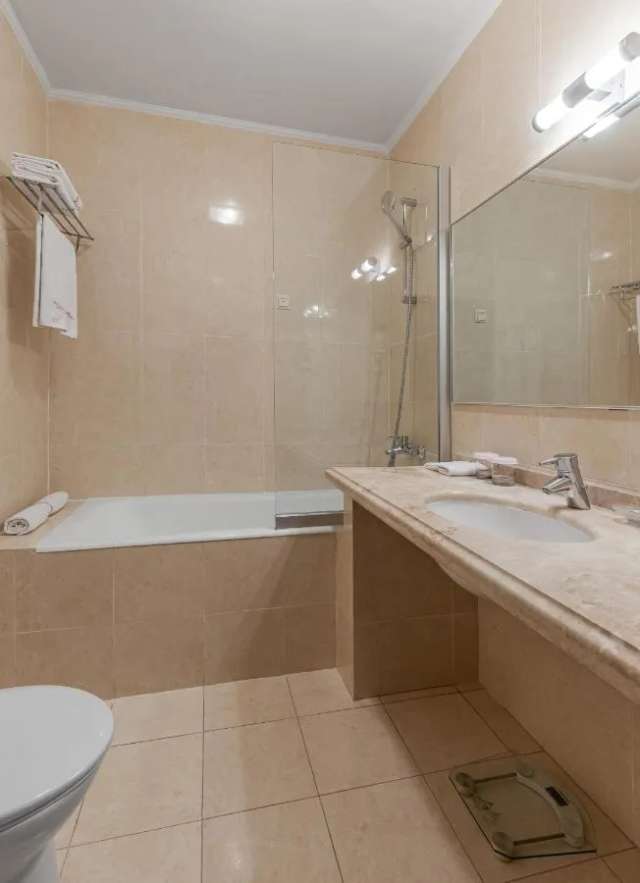 Khreschatyk Kiev hotel-4